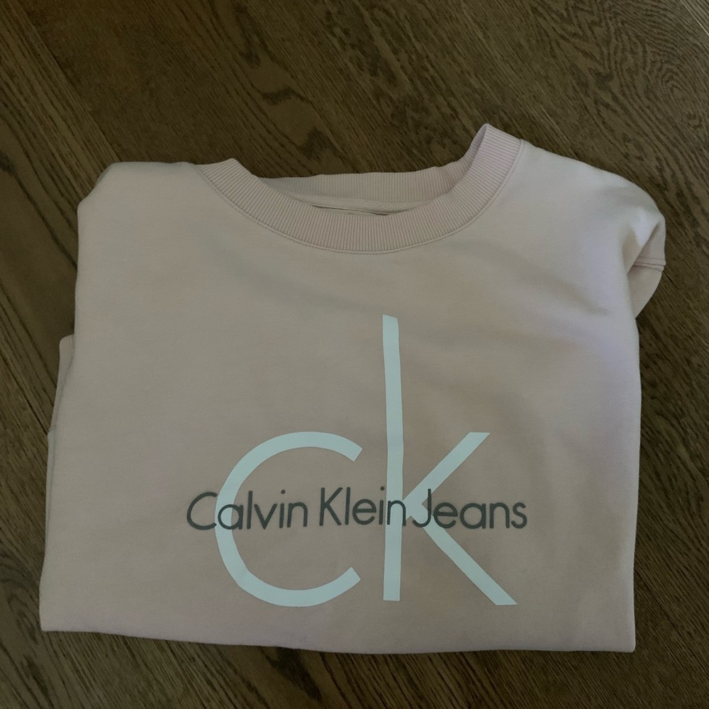 Calvin Klein pink crewneck